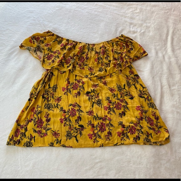 Golden Yellow & Redish Pink Floral Print Blouse from Torrid - Picture 8 of 8